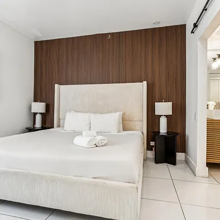 Grazia Holiday Suites - Near The Beach !